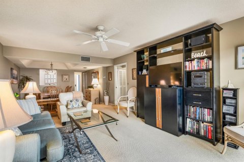 Copropriété à vendre à Vero Beach, Floride: 2 chambres, 100.33 m2 № 2087528 - photo 4