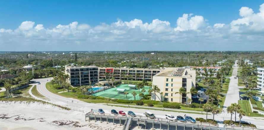 Condo à Vero Beach, Floride, 2 chambres № 2087528