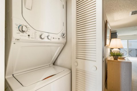 Copropriété à vendre à Vero Beach, Floride: 2 chambres, 100.33 m2 № 2087528 - photo 26