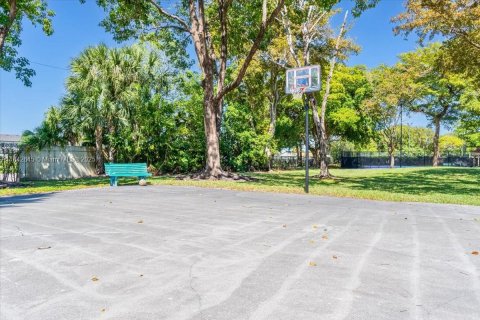 Condominio en venta en Oakland Park, Florida, 2 dormitorios, 85.47 m2 № 2054658 - foto 28