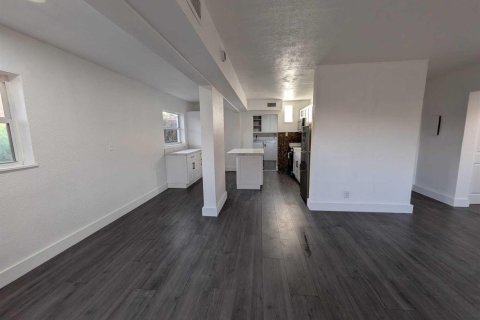 Villa ou maison à vendre à Pompano Beach, Floride: 3 chambres, 142.14 m2 № 2087051 - photo 5