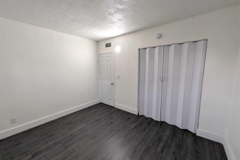 Villa ou maison à vendre à Pompano Beach, Floride: 3 chambres, 142.14 m2 № 2087051 - photo 27
