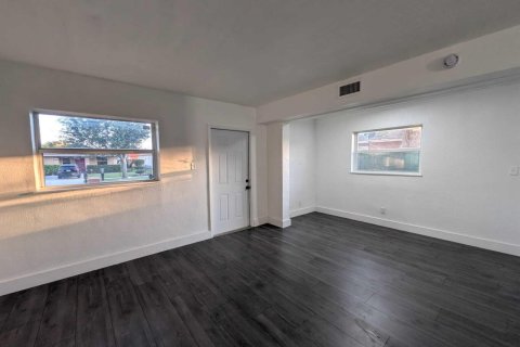 Villa ou maison à vendre à Pompano Beach, Floride: 3 chambres, 142.14 m2 № 2087051 - photo 6