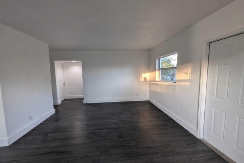 Villa ou maison à vendre à Pompano Beach, Floride: 3 chambres, 142.14 m2 № 2087051 - photo 8