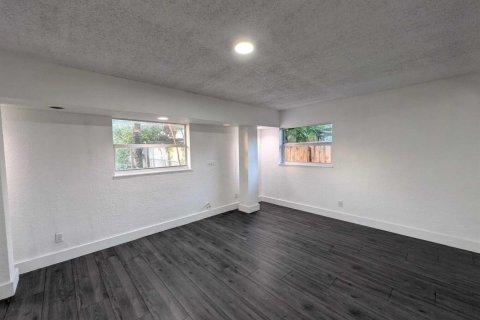 Villa ou maison à vendre à Pompano Beach, Floride: 3 chambres, 142.14 m2 № 2087051 - photo 19