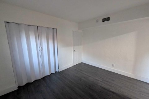 Villa ou maison à vendre à Pompano Beach, Floride: 3 chambres, 142.14 m2 № 2087051 - photo 23