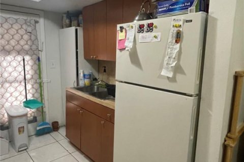 Condominio en venta en North Miami, Florida, 2 dormitorios, 116.13 m2 № 1867597 - foto 7
