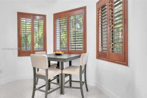 Casa en alquiler en Cutler Bay, Florida, 5 dormitorios, 438.22 m2 № 2032157 - foto 26