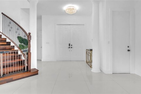 Casa en alquiler en Cutler Bay, Florida, 5 dormitorios, 438.22 m2 № 2032157 - foto 17