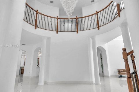 Casa en alquiler en Cutler Bay, Florida, 5 dormitorios, 438.22 m2 № 2032157 - foto 14