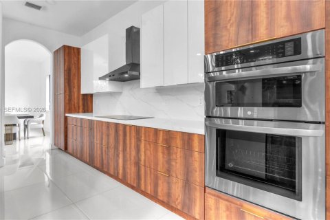 Casa en alquiler en Cutler Bay, Florida, 5 dormitorios, 438.22 m2 № 2032157 - foto 5