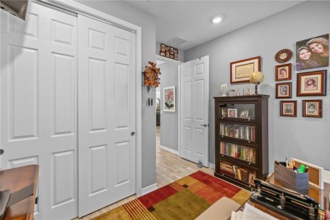 House in Ocala, Florida 2 bedrooms, 195.47 sq.m. № 2223180 - photo 9
