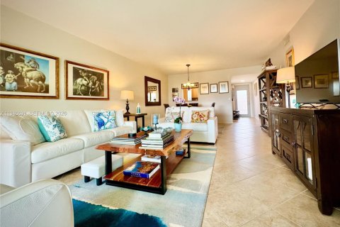 Купить кондоминиум в Санрайз, Флорида 2 спальни, 112.69м2, № 2002902 - фото 6