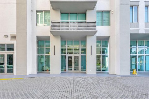 Condo in West Palm Beach, Florida, 1 bedroom № 2077711 - photo 13