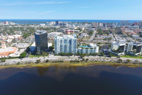 Condo in West Palm Beach, Florida, 1 bedroom  № 2077711