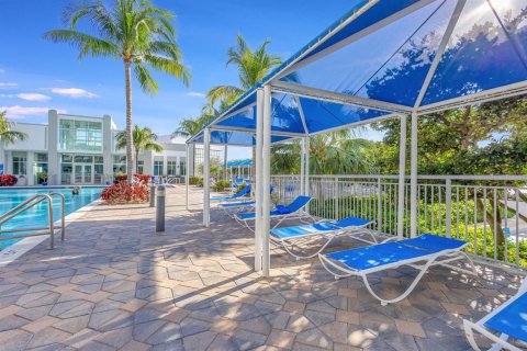 Condo in West Palm Beach, Florida, 1 bedroom № 2077711 - photo 21
