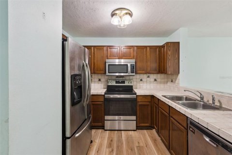 Duplex in Orlando, Florida 2 bedrooms, 150.87 sq.m. № 2383322 - photo 16