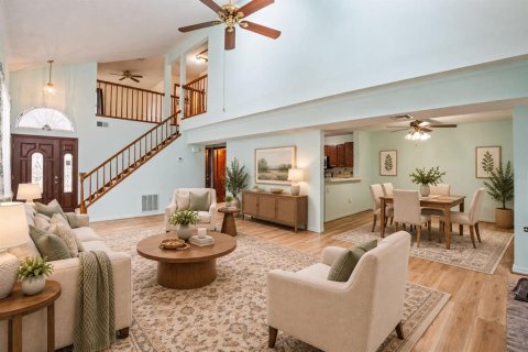 Duplex in Orlando, Florida 2 bedrooms, 150.87 sq.m. № 2383322 - photo 4