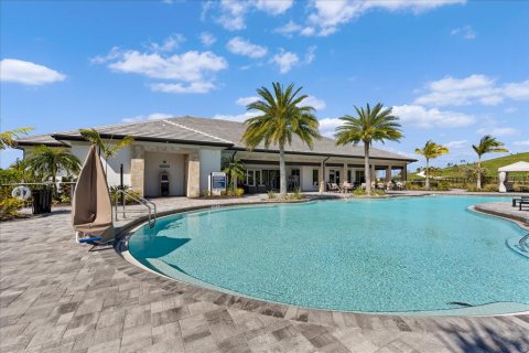 Casa en alquiler en Bradenton, Florida, 4 dormitorios, 272.3 m2 № 1913931 - foto 2