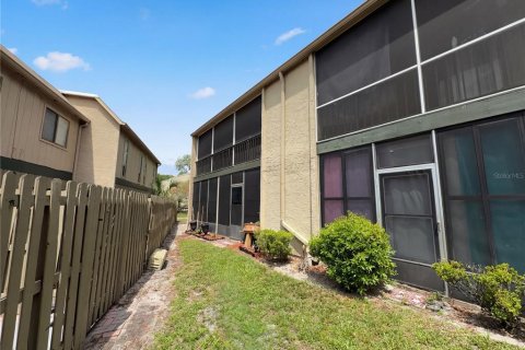 Condo in Winter Springs, Florida, 3 bedrooms  № 2114577 - photo 24