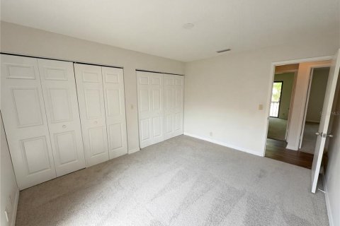 Condo in Winter Springs, Florida, 3 bedrooms  № 2114577 - photo 17