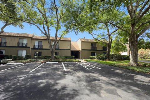 Condo in Winter Springs, Florida, 3 bedrooms  № 2114577
