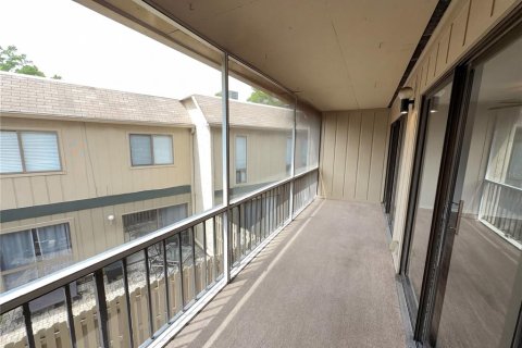 Condo in Winter Springs, Florida, 3 bedrooms  № 2114577 - photo 22