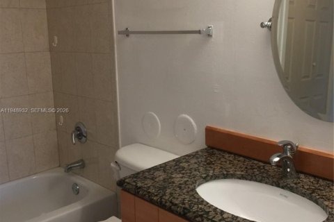 Снять в аренду кондоминиум в Майами, Флорида 1 спальня, 78.04м2, № 2004712 - фото 6