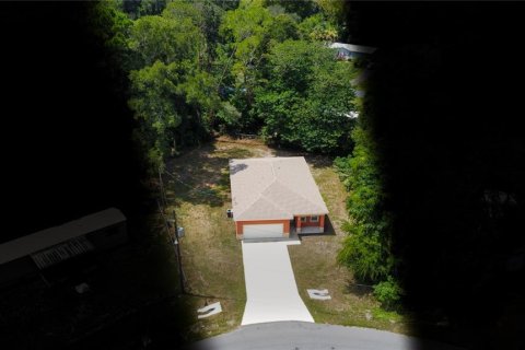 House in Gainesville, Florida 3 bedrooms, 139.35 sq.m. № 2306642 - photo 19