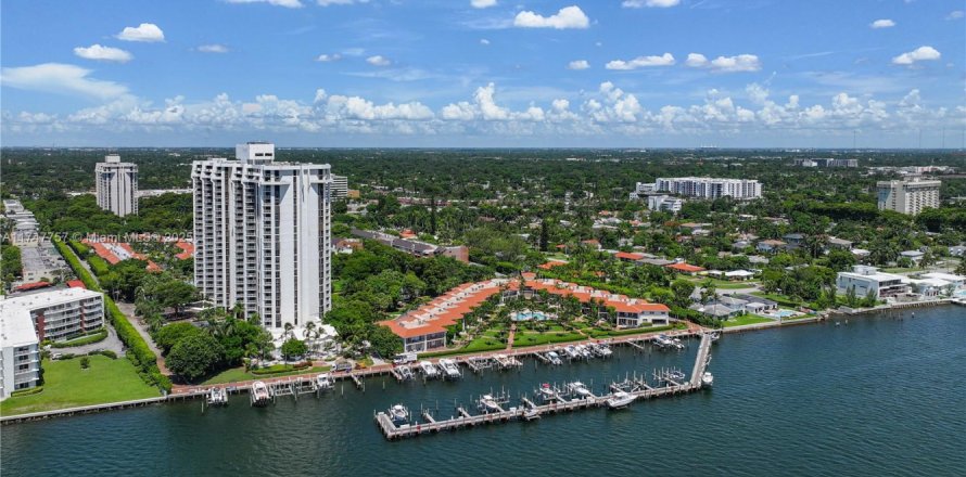 Condo à Miami, Floride, 2 chambres  № 1977962
