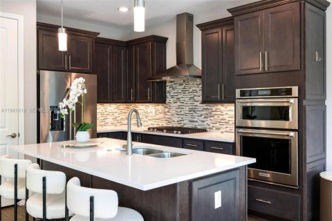 Villa ou maison à vendre à Oakland Park, Floride: 3 chambres, 203.27 m2 № 1998907 - photo 8