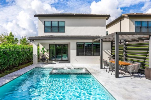 Villa ou maison à vendre à Oakland Park, Floride: 3 chambres, 203.27 m2 № 1998907 - photo 2