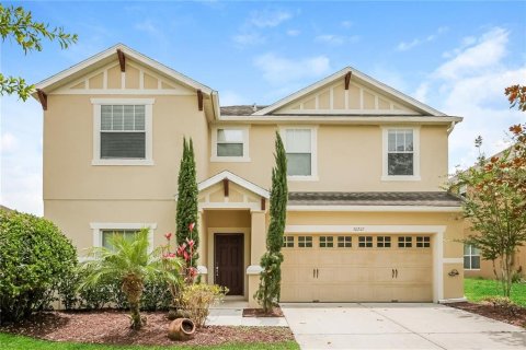 House in Mount Dora, Florida 4 bedrooms, 240.62 sq.m. № 2296416