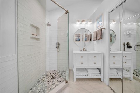 House in Saint Petersburg, Florida 2 bedrooms, 111.67 sq.m. № 1834787 - photo 28