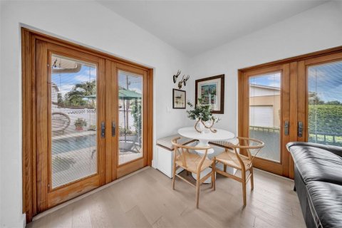 House in Saint Petersburg, Florida 2 bedrooms, 111.67 sq.m. № 1834787 - photo 19