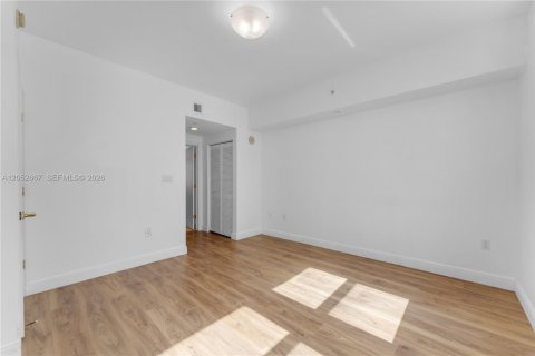 Copropriété à louer à Coral Gables, Floride: 2 chambres, 90.12 m2 № 2263834 - photo 16