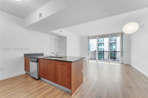 Copropriété à louer à Coral Gables, Floride: 2 chambres, 90.12 m2 № 2263834 - photo 6