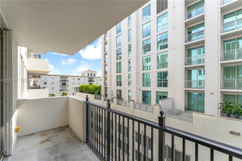 Copropriété à louer à Coral Gables, Floride: 2 chambres, 90.12 m2 № 2263834 - photo 24