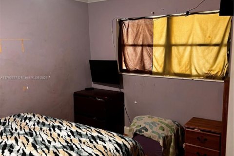 Condo in Hollywood, Florida, 2 bedrooms № 1959030 - photo 15