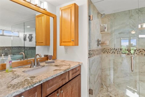 Снять в аренду кондоминиум в Марафон, Флорида 3 спальни, 148.83м2, № 1985188 - фото 16