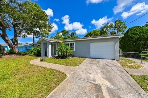 Casa en venta en Spring Hill, Florida, 3 dormitorios, 99.41 m2 № 1858025 - foto 3