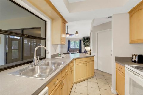Casa en venta en Cape Coral, Florida, 3 dormitorios, 148.46 m2 № 2196324 - foto 10