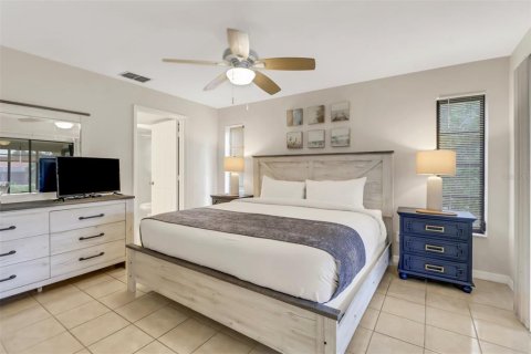Casa en venta en Cape Coral, Florida, 3 dormitorios, 148.46 m2 № 2196324 - foto 23