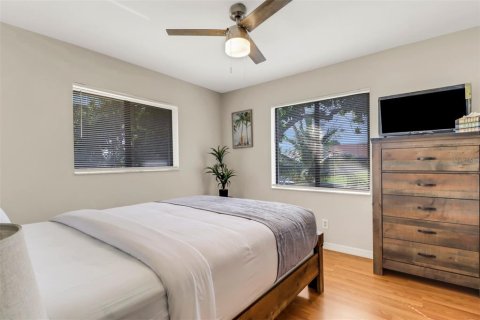 Casa en venta en Cape Coral, Florida, 3 dormitorios, 148.46 m2 № 2196324 - foto 22