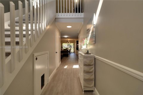 Снять в аренду таунхаус в Дирфилд-Бич, Флорида 2 спальни, 120.77м2, № 2005194 - фото 11