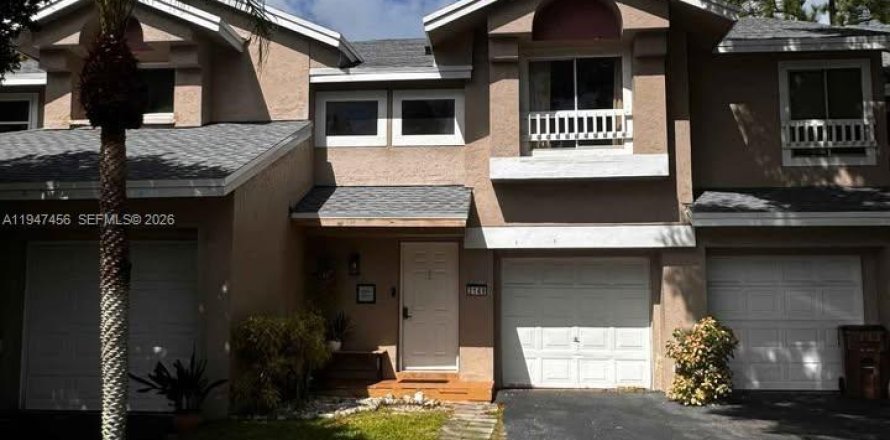 Таунхаус в Дирфилд-Бич, Флорида 2 спальни, 120.77м2 № 2005194