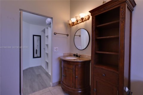 Снять в аренду таунхаус в Дирфилд-Бич, Флорида 2 спальни, 120.77м2, № 2005194 - фото 20