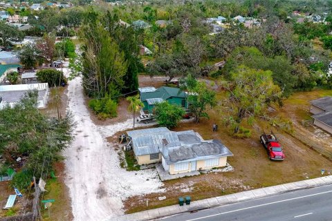 House in Sarasota, Florida 5 bedrooms, 234.49 sq.m. № 1724080 - photo 6