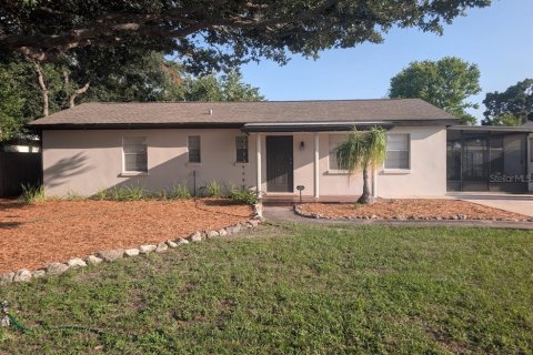 Villa ou maison à vendre à Tampa, Floride: 3 chambres, 152.27 m2 № 2199388 - photo 2