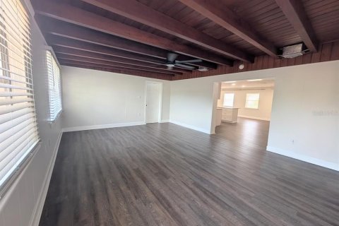 Villa ou maison à vendre à Tampa, Floride: 3 chambres, 152.27 m2 № 2199388 - photo 10